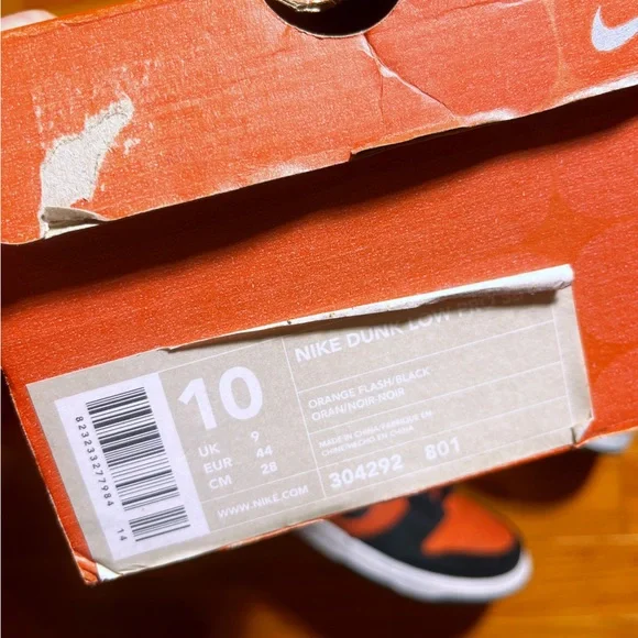 SOLD on the gram (@chillwillscloset) -Nike Pro B Dunk Low ”Flash” 2002 304292801 - Picture 6 of 11